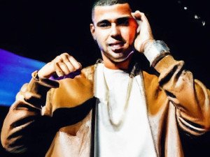 Innovatori del merchandise golf all'esplorazione delle palline da golf stampate in UV come tendenze di memorabilia da collezione