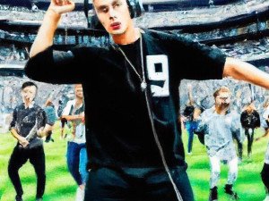 How Direct to Garment Printing Is Changing the Rules of Custom Apparel Production