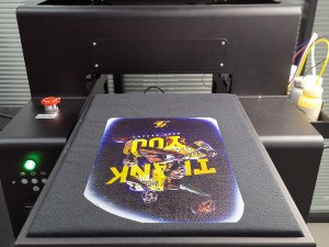 Полное руководство по DTG-принтерам и машинам для печати на одежде на заказ